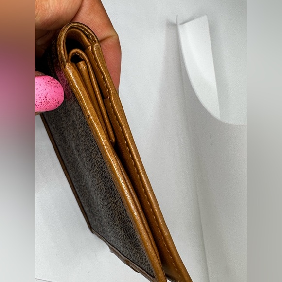 CELINE Macadam Triomphe Bi-Fold Wallet Leather Brown Gold Authentic. - Picture 12 of 13